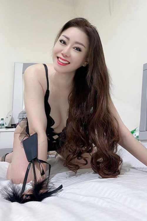 Alternative view of Best Girl Dating Riyadh Lisa
